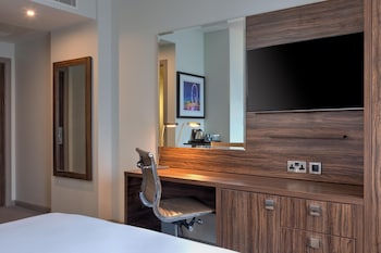 Deluxe Room, 1 King Bed