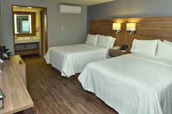 Standard Room, 2 Queen Beds