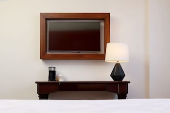 Premium Room, 2 Queen Beds (Juarez Ave View)