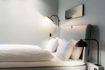Superior Room, 1 King Bed (Standard)