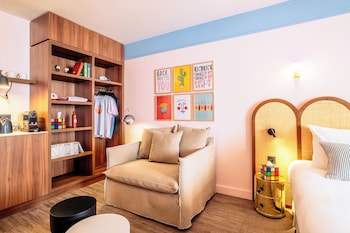Superior Triple Room (2 adults & 1 child)