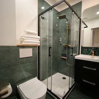 Comfort Quadruple Room