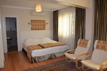 Family Quadruple Room, Multiple Beds