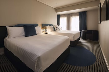 Double Room, 2 Queen Beds