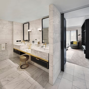 Harbour Star Suite