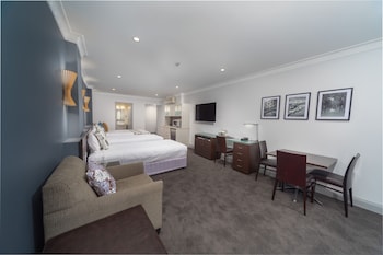 Standard Family Room – 4 People + Light Breakfast placed in Room