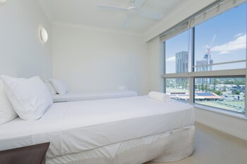 Apartment, 2 Bedrooms, Partial Ocean View