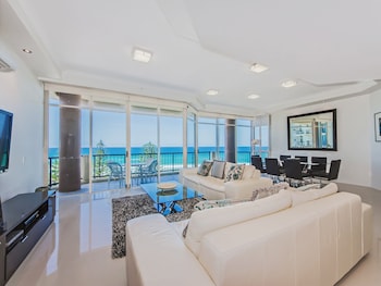 Two Bedroom Front Ocean Superior