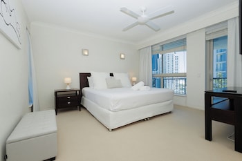 Apartment, 2 Bedrooms, Partial Ocean View