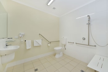 Deluxe Room, Accessible