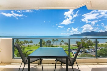 Deluxe Apartment, 2 Bedrooms, Ocean View