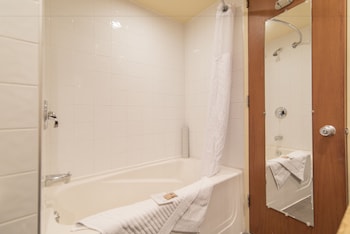 Superior Room, 2 Double Beds (Heritage)