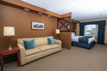Studio Suite, 1 King Bed, Non Smoking, Kitchenette