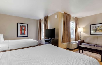Deluxe Studio, Multiple Beds, Non Smoking