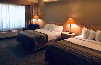 Deluxe Room, 2 Queen Beds