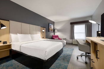 Room, 1 King Bed, Accessible, Non Smoking (Mobility)