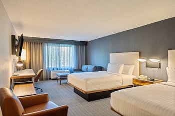 Executive Room, Multiple Beds (Two Queen Beds)