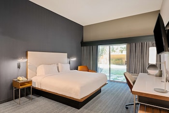 Executive Room, 1 King Bed