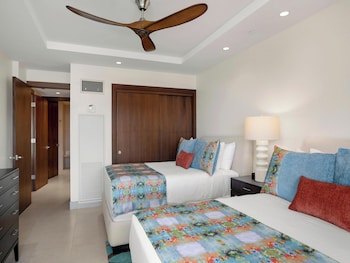 Condo, 2 Bedrooms, Ocean View (1104)