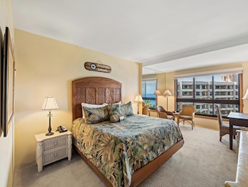Condo, 2 Bedrooms (1102)