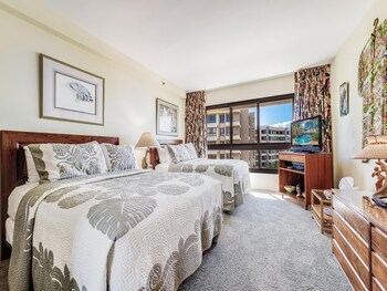 Condo, 2 Bedrooms, Ocean View (295)