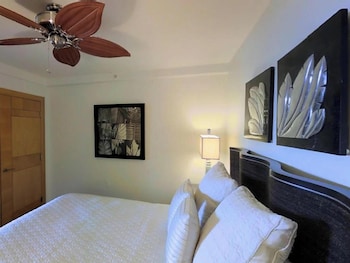 Condo, 2 Bedrooms, Ocean View (2111)