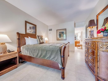 Condo, 2 Bedrooms, Ocean View (235)