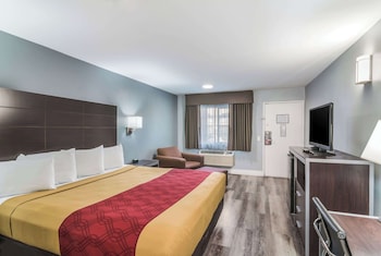Standard Room, 1 King Bed, Non Smoking