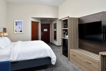 Suite, 1 King Bed, Jetted Tub