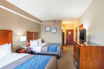 Standard Room, 2 Queen Beds, Non Smoking