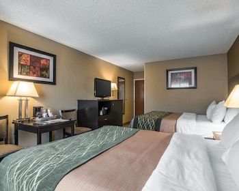 Standard Room, 2 Queen Beds, Non Smoking