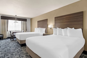 Standard Room, 2 Queen Beds, Non Smoking, Refrigerator & Microwave