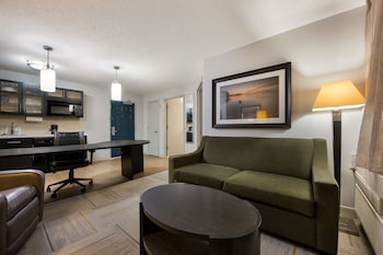 Suite, 1 Queen Bed with Sofa bed (One Bedroom)