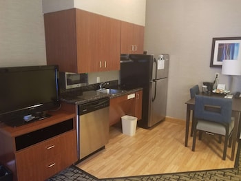 Suite, 2 Double Beds, Accessible, Bathtub (Mobility & Hearing)