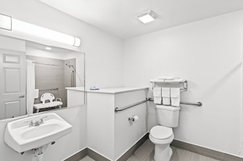 Room, 1 King Bed, Accessible, Non Smoking