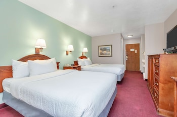 Room, 2 Queen Beds, Non Smoking
