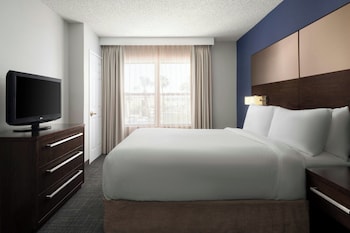 Suite, 2 Bedrooms (Hearing Accessible)