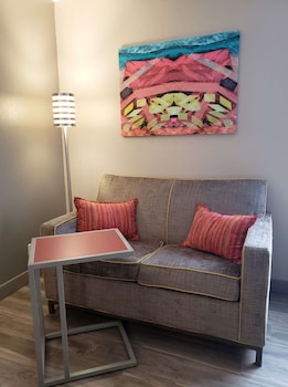 Studio, 1 King Bed with Sofa bed, Non Smoking (Study)