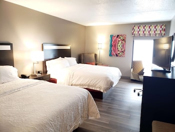 Room, 2 Queen Beds, Non Smoking