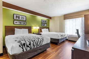 Standard Room, 2 Queen Beds, Non Smoking