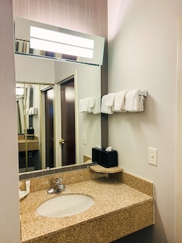 Room, 1 King Bed, Accessible Bathtub, Non Smoking