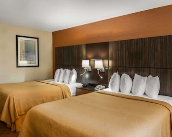 Standard Room, 2 Queen Beds, Non Smoking