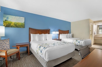 Standard Room, 2 Queen Beds, Non Smoking, Refrigerator & Microwave