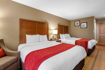 Standard Room, 2 Queen Beds, Non Smoking