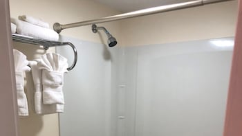 Room, 2 Queen Beds, Non Smoking, Kitchenette