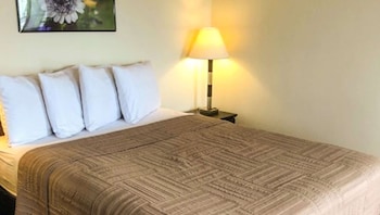 Suite, Multiple Beds, Non Smoking, Kitchen