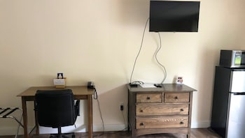 Room, 1 Queen Bed, Non Smoking