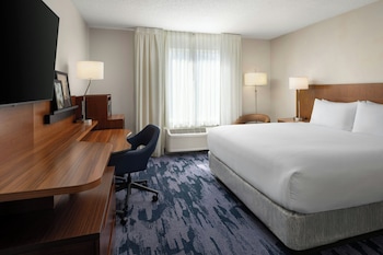 Room, 1 King Bed, Hearing Accessible