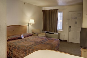 Standard Room, 1 Queen Bed, Non Smoking
