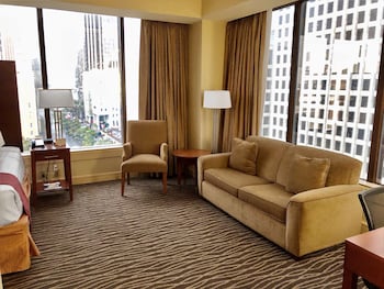 Premium Room, 1 Queen Bed with Sofa bed